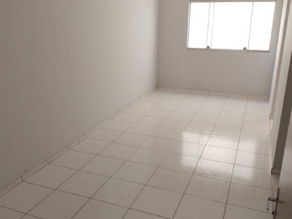 Alugo Apartamento com 2 Quartos no Guará II QE 40 Conj C